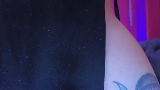 Julieta_Russell webcam