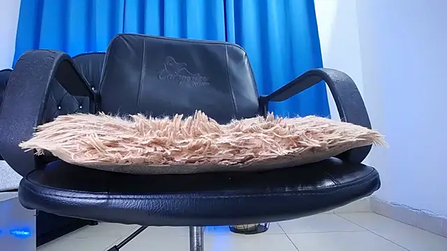 Cordelia_Perlman webcam