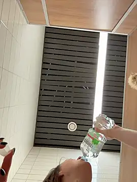 Webcam Model (Dina_Tease)  is live.Free join now!