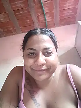 Giselabrunette25 webcam