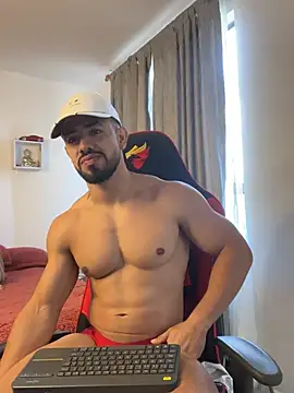 Ezzio_Scolaro webcam