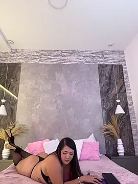 Hannahpradaa_ webcam