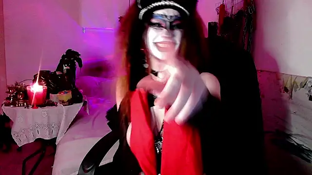 EmpressMorrigan webcam