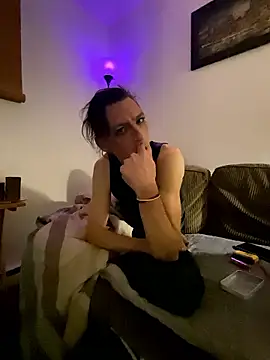 kikiwonderbar webcam