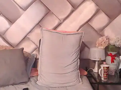 Ashleyroberst webcam