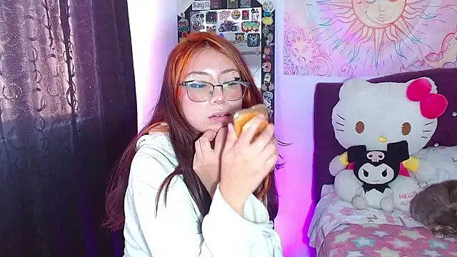 kittymiauu444 webcam