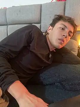 NaytonFreeman webcam