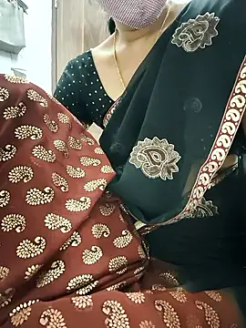 Webcam Model (smileys46)  is live.Free join now!