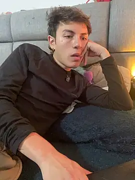 NaytonFreeman webcam