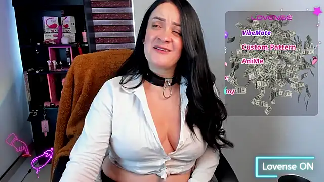 sara_goodgirl13 webcam