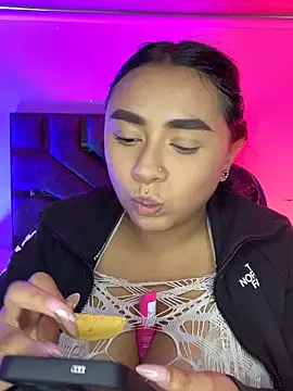 michell_boobs_ webcam