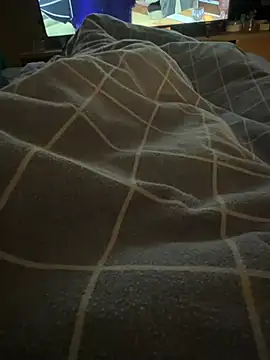 YoungSkinnyBoy20 webcam