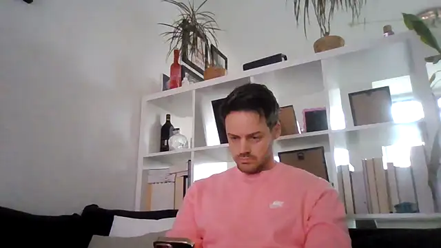 bigcockjohnxxxxx webcam