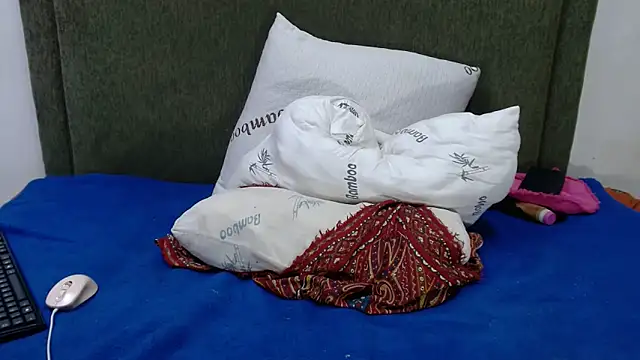 Thickchocolatex2 webcam