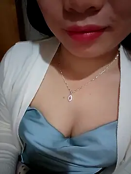 aki_zz69 webcam