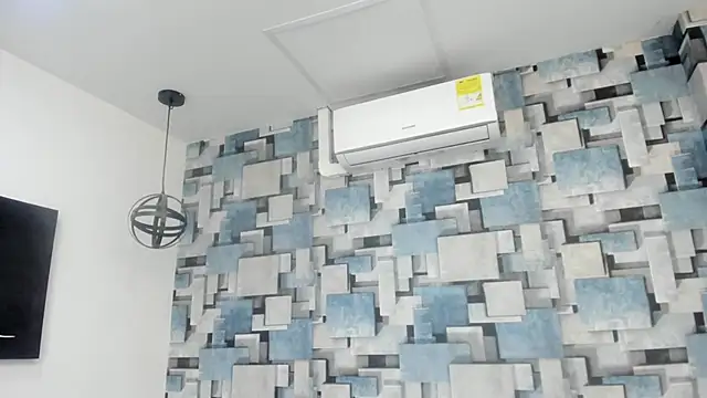 angel_dthroatt webcam