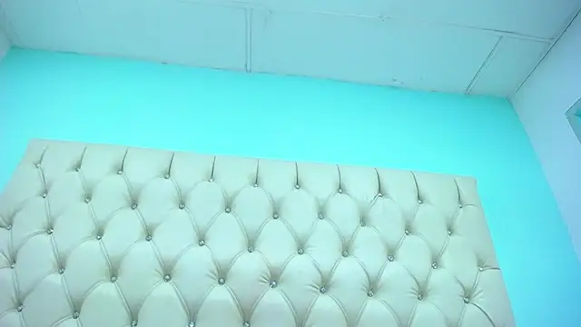 CristinaStarx webcam