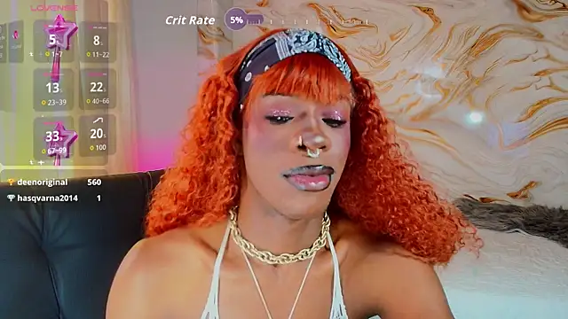 EbonyHansNight webcam