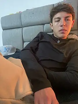 NaytonFreeman webcam