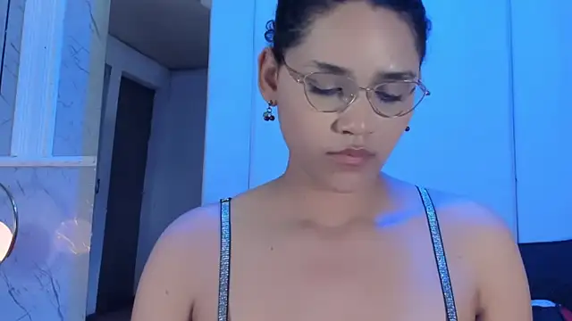 Lilithadams1 webcam