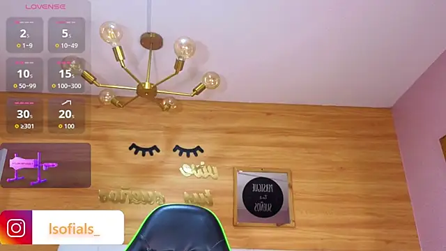 Abril_Velvet_a_ webcam