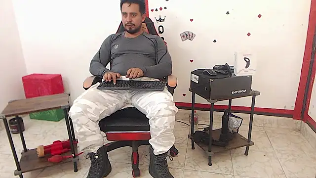 KalethBigDick webcam