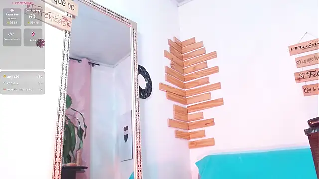 Sahory_dreams webcam