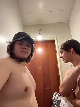 desiredude9 webcam