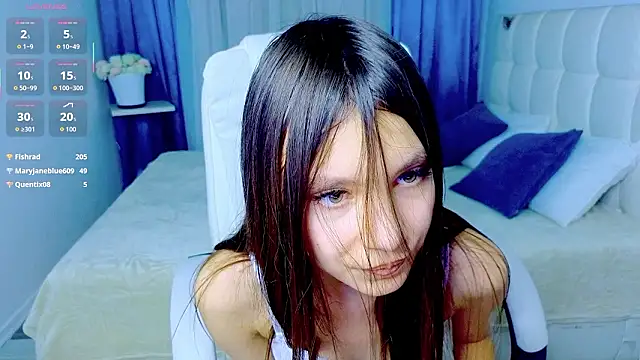 Little__Lunaa webcam