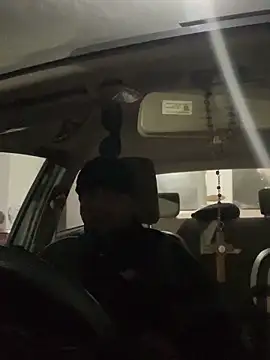 Dick_6inches_Delhi webcam