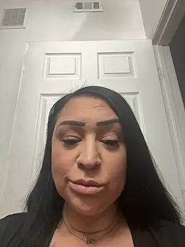 AlyssiaAmoreXO webcam