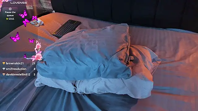 Dani__Diamond webcam