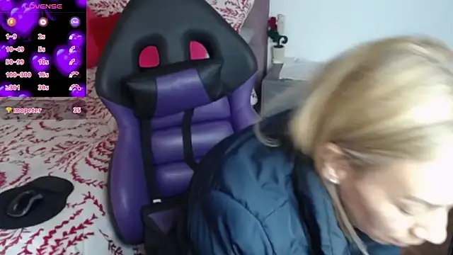 cristin_doll_ - Cristin_doll_'s free webcam