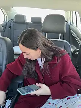 IAmScarlettLove from StripChat is Freechat