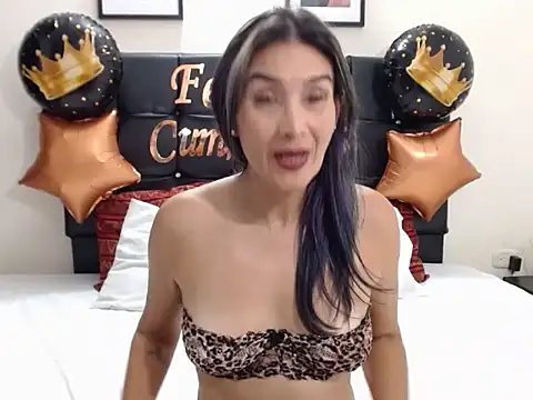 Violette_Adams webcam