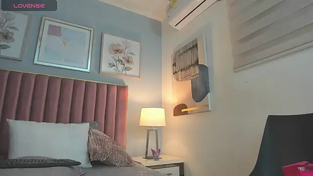 MarianaScott_ webcam