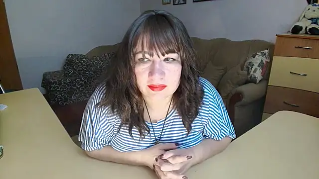 Lucretia_Goldi_ webcam