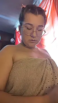 HunnyyLove webcam