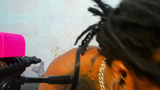 Anaa_Fuentess webcam