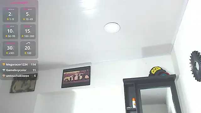 Vicky_hotmilf webcam