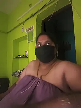 villageanuty (F milf) - Ticket Show