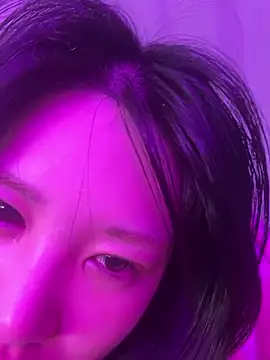 misa_02 - MISA_02's free webcam