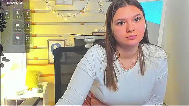 Josephine_Kiss webcam