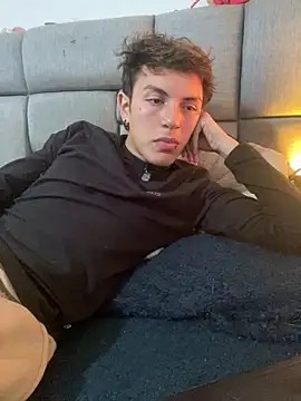 NaytonFreeman webcam