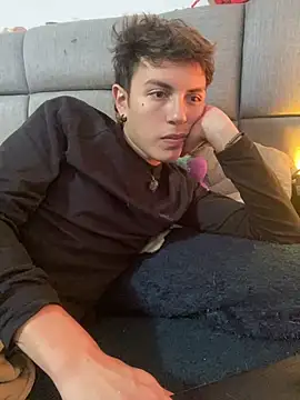 NaytonFreeman webcam