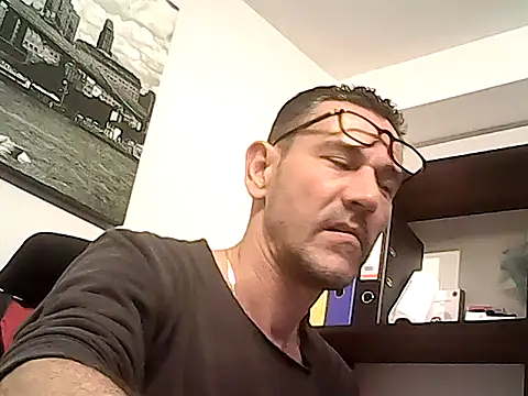 mastercharisma35 webcam