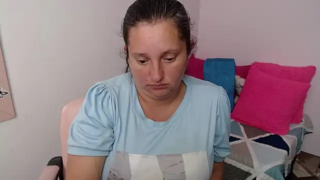 CristialJones_ webcam