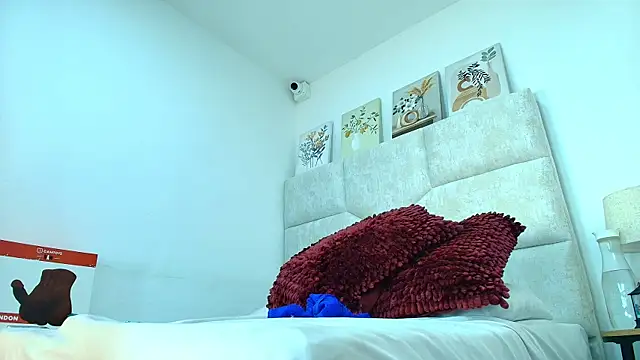 elizawiliamst webcam