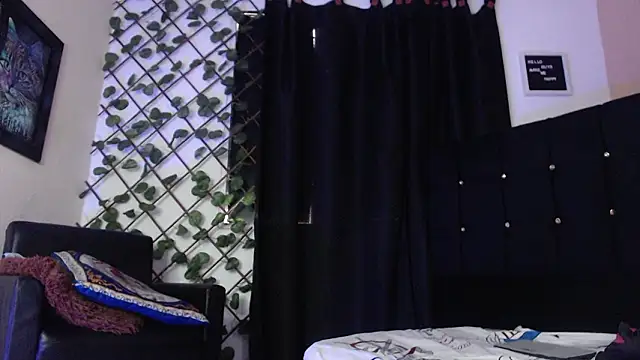 charlotte_brawn webcam