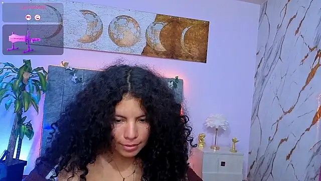 Zoe-yanin webcam